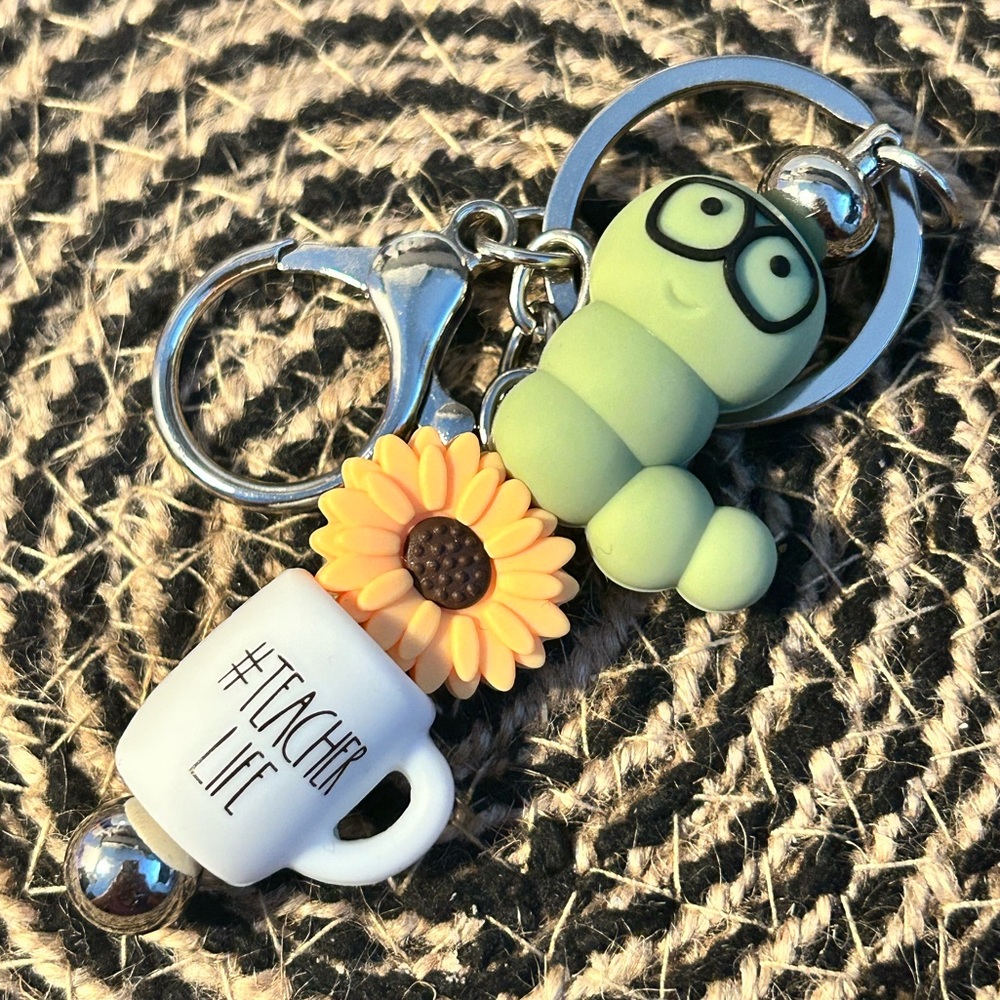 🍎👩‍🏫 Teacher Keychain